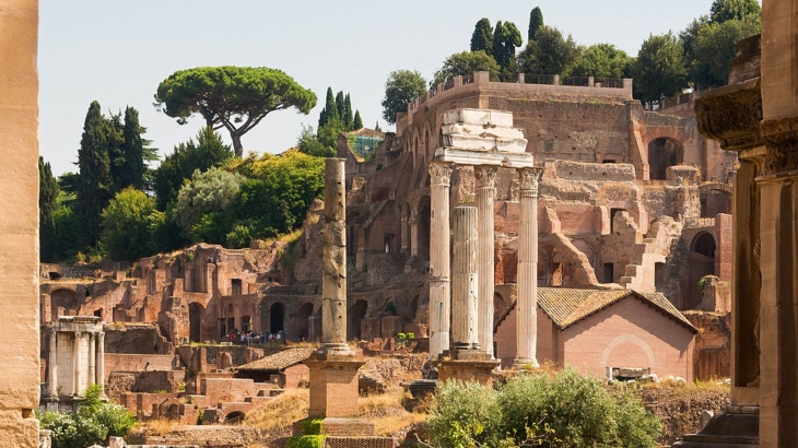 The Roman Forum, the commercial, cultural, religious, and political center of the city and the Republic which housed the various offices and meeting places of the government – Jubulon